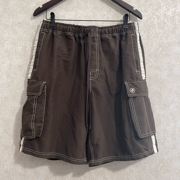Brody board shorts. - Picture 3 of 5